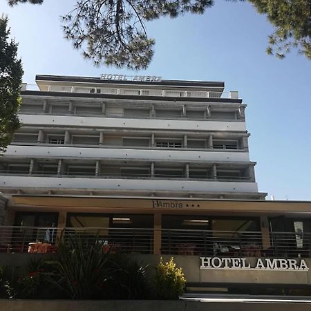 Hotel Ambra Lignano Sabbiadoro Ngoại thất bức ảnh